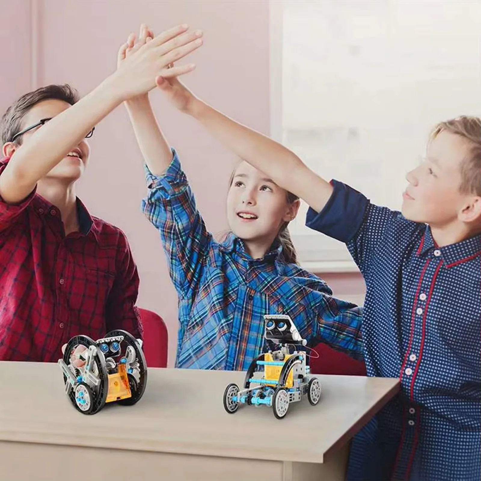 13 in 1 ソーラー式ロボット科学キット DIY組み立て - Solar Powered Robot Kit 14 In 1 のレビューと価格
